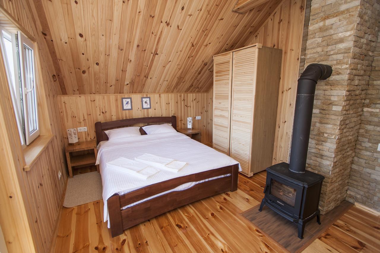 Ostrivky Hotel Svityaz' Buitenkant foto