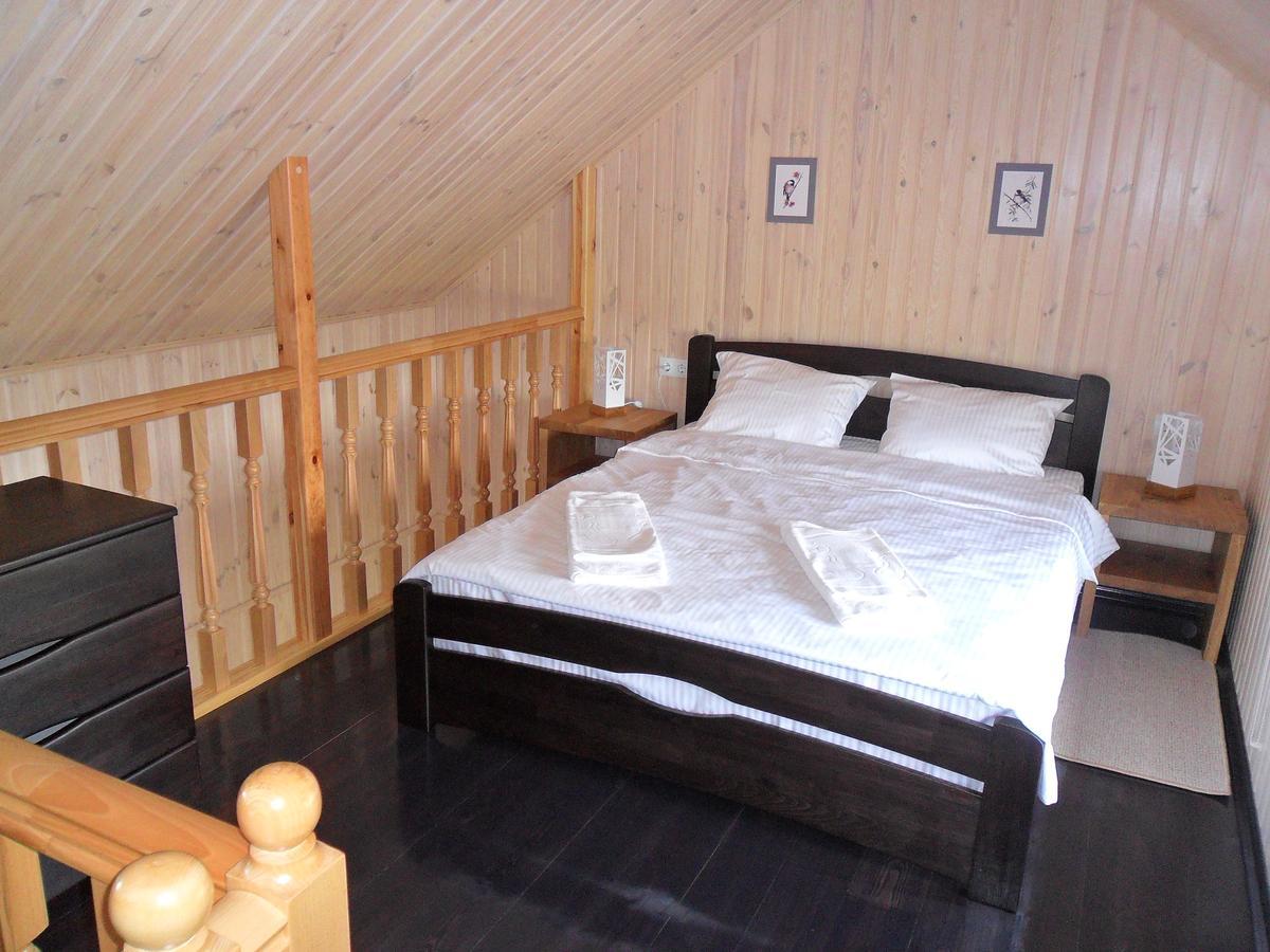 Ostrivky Hotel Svityaz' Buitenkant foto
